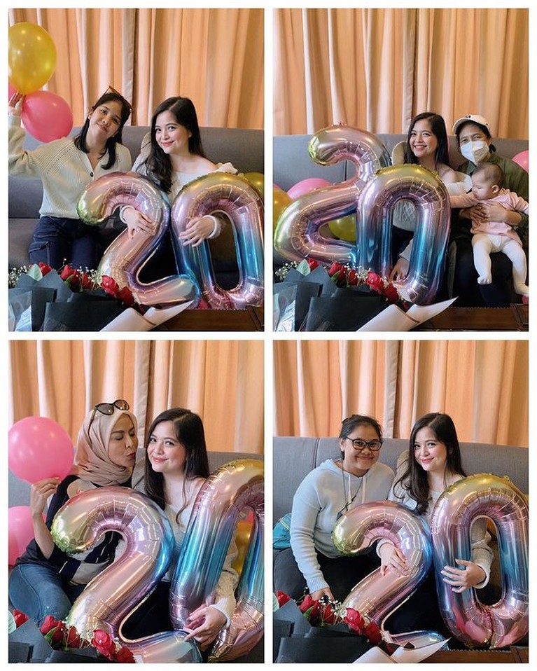 7 Potret Perayaan Ultah ke-29 Tasya Kamila Tanpa Kehadiran Suami Tasya Kamila merayakan ulang tahunnya yang ke 29 pada Senin (22/11) tanpa kehadiran sang suami. Yuk intip potretnya!