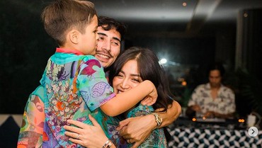 Lakukan Gender Reveal, Jessica Iskandar Hamil Anak Laki-laki?