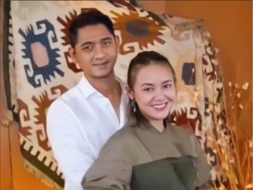 img-title Terpopuler: Amanda Manopo Temani Arya ke Korea vs Marissa Haque Biayai Kuliah Karyawan
