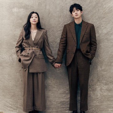 Dulu 'Musuh' Sekarang 'Kekasih', Simak Pemotretan Gemas Kim Dami dan Choi Woo Shik untuk Cosmopolitan Korea