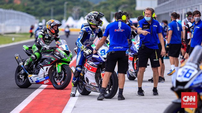 Direktur Utama MGPA Priandhi Satria menyatakan Sirkuit Mandalika akan ditutup jelang WSBK Mandalika 2022 untuk perbaikan lintasan.