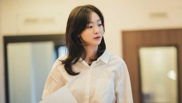 img-title Langganan Peran Psikopat, Kim Da Mi Tampil Realistis di 'Our Beloved Summer'