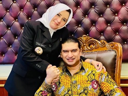 7 Potret Pesona Fadia, Kakak Fairuz A Rafiq yang Menjabat Bupati Pekalongan