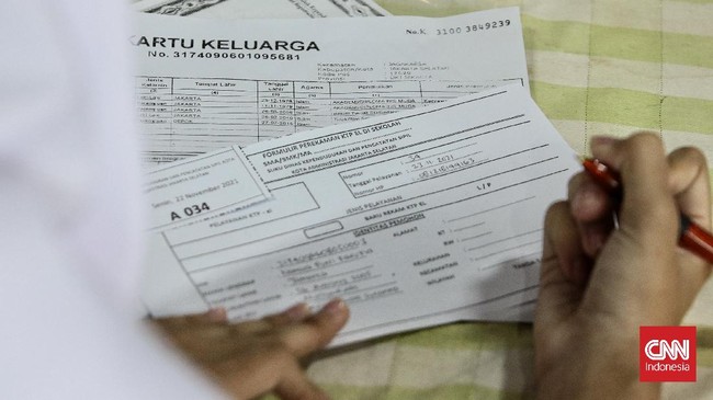 Kini, pencatatan nama pada KK hingga e-KTP diatur minimal dua kata dengan maksimal 60 huruf termasuk spasi. Aturan berlaku sejak 21 April 2022.