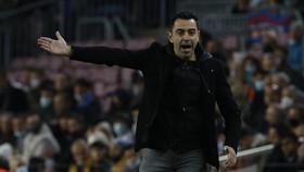 Xavi Ditolak Masuk AS, Tur Barcelona Terancam