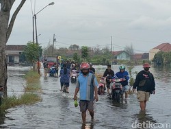 Banjir Pekalongan Belum Surut, Warga Masih Bertahan di Pengungsian