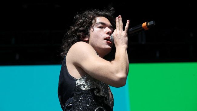 Conan Gray mengatakan bahwa lagu Telepath dibuat untuk orang-orang yang sedang patah hati.
