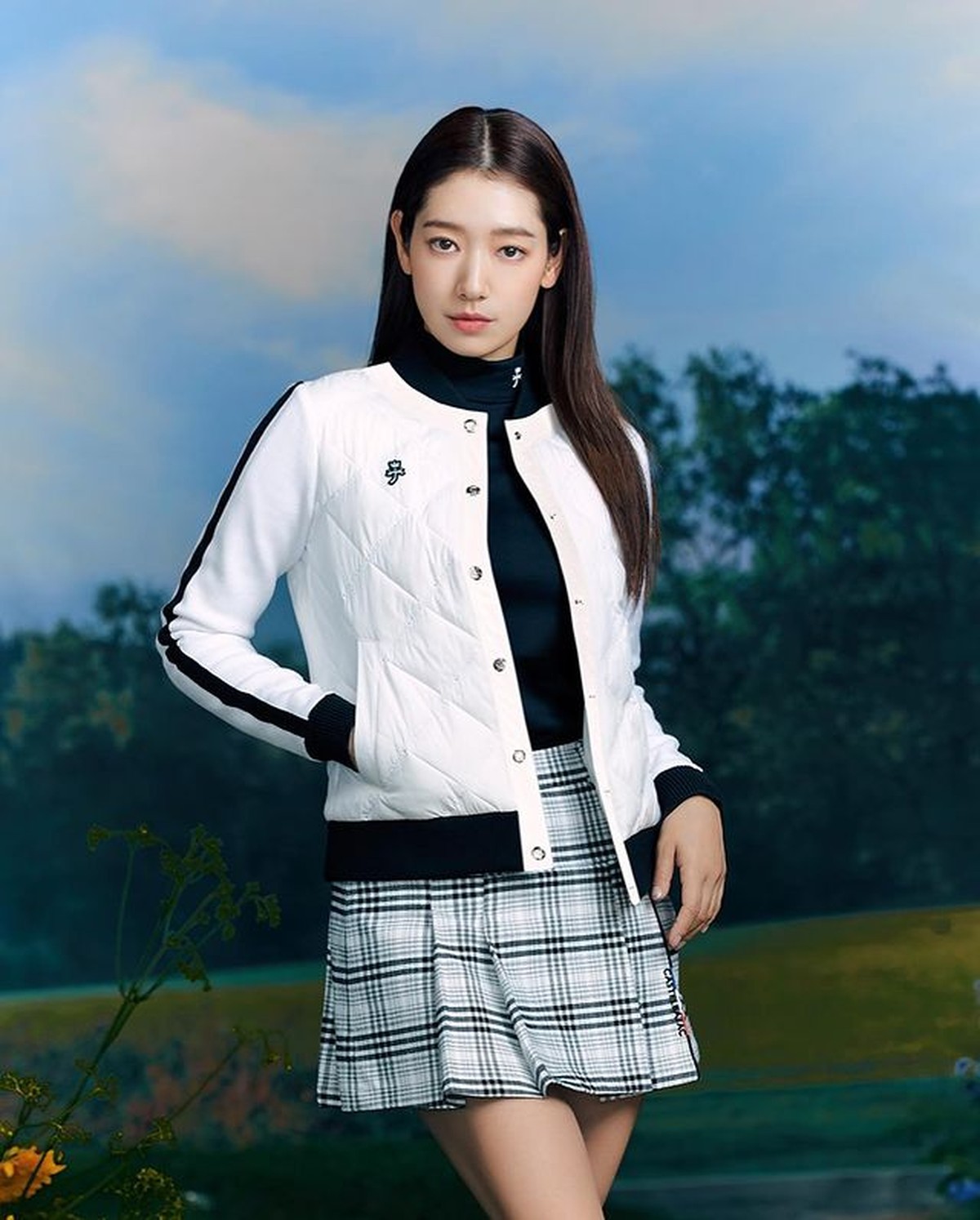 Park Shin Hye baru saja membagikan kabar bahagia kehamilannya dengan sang kekasih Choi Tae Joon&period; Yuk intip transformasinya&excl;