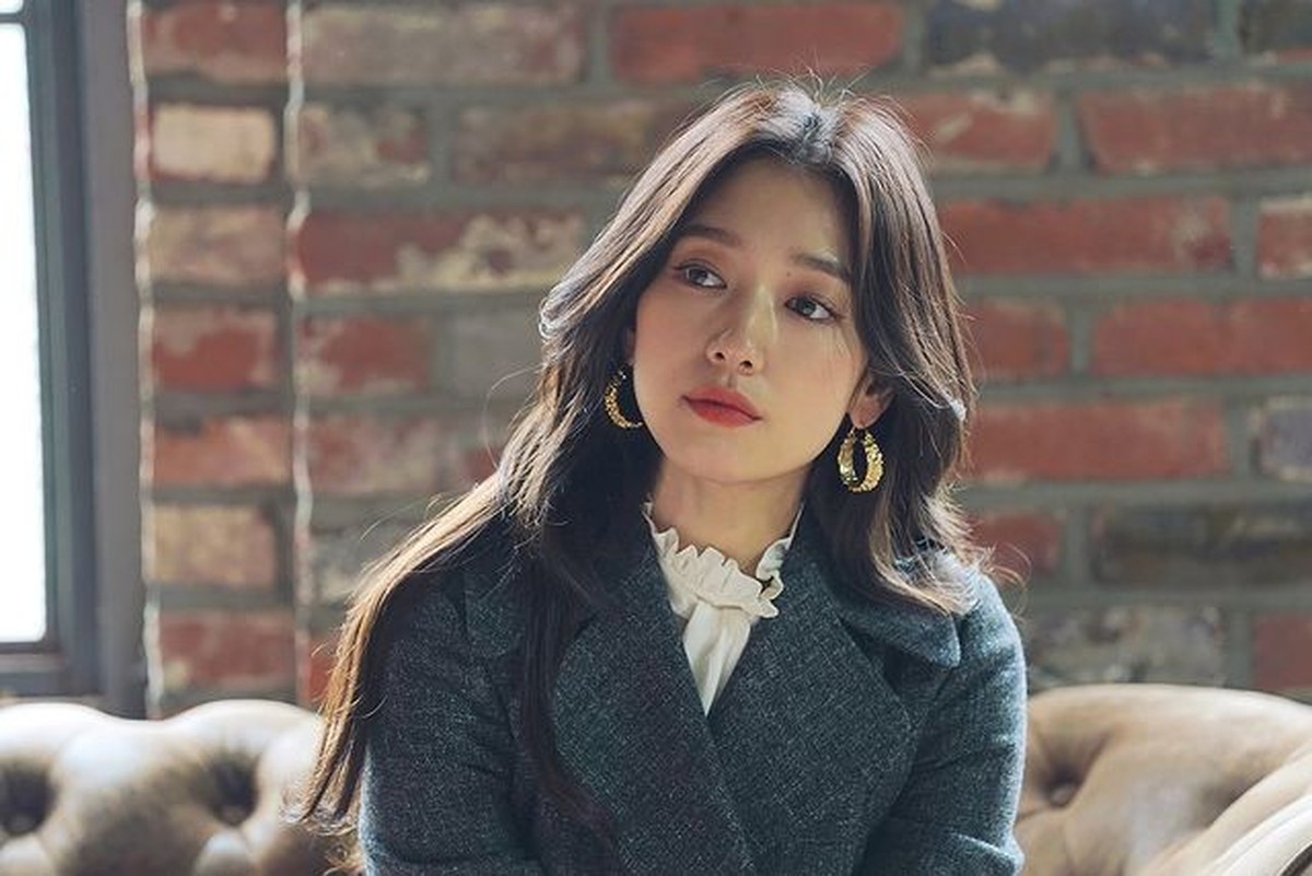 Park Shin Hye baru saja membagikan kabar bahagia kehamilannya dengan sang kekasih Choi Tae Joon&period; Yuk intip transformasinya&excl;