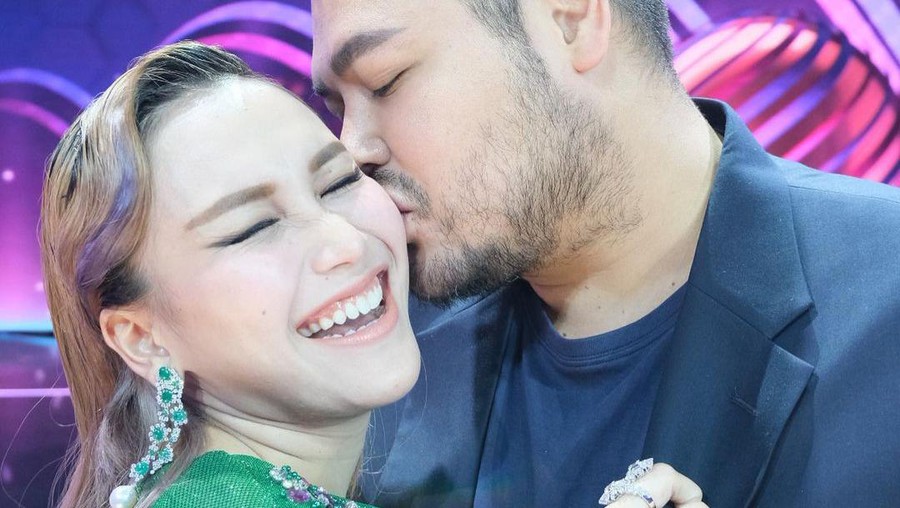 Ivan Gunawan Ayu Ting Ting