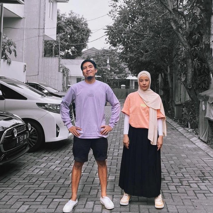 <p>Natasha Rizky dan Desta termasuk pasangan selebriti yang disorot muda-mudi. Keduanya menikah pada 2013 silam, Bunda. Tahun ini, usia pernikahan mereka genap berusia 8 tahun. (Foto: Instagram @natasharizkynew)</p>