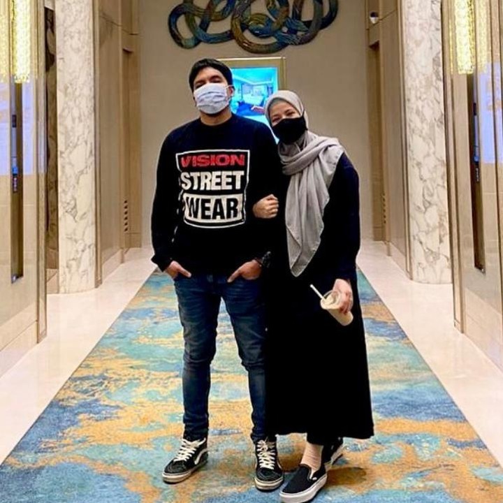 <p>Natasha Rizky pernah mengungkap, tahun pertama pernikahan cukup berat, Bun. Natasha harus bisa nahan ego dan harus beradaptasi karena sifatnya yang bertolakbelakang dengan Desta. (Foto: Instagram @desta80s)</p>