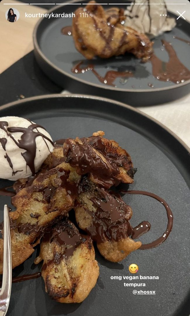 Jadi Hidangan Mewah, Kourtney Kardashian Sebut Pisang Goreng Sebagai