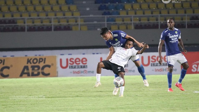 Komdis PSSI menyebut Todd Rivaldo Ferre melakukan 3 pelanggaran fair play dalam laga Persipura vs Bali United pada pertandingan Liga 1, 5 November 2021.