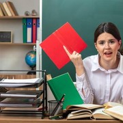 Sederet Cara Menjaga Kesehatan Mental untuk Kamu yang Berprofesi Sebagai Guru