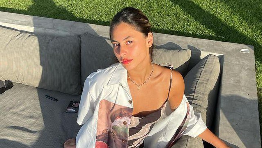 7 Potret Cantik Valerie Thomas yang Ngaku Gak Pernah Pakai Bra Baru-baru ini Valerie Thomas sedang jadi perbincangan karena mengaku tak pernah memakai bra. Yuk intip potretnya!