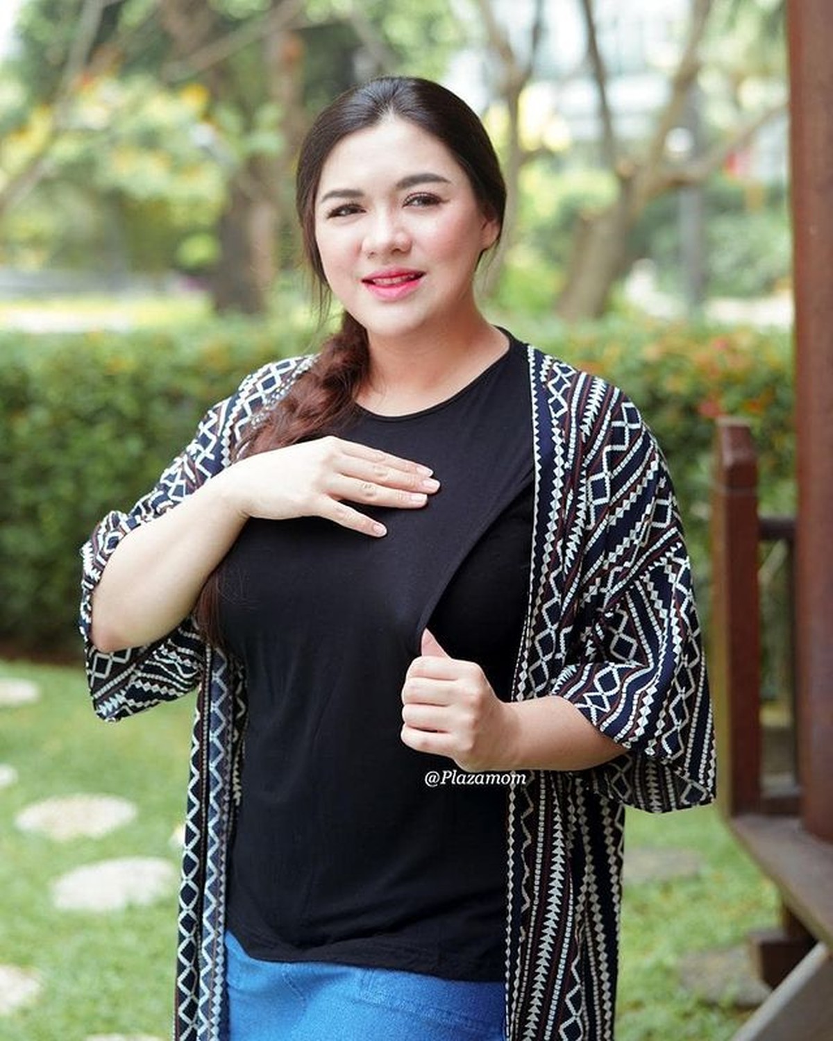 Vicky Shu berhasil menjalani diet dan menurunkan berat badannya sebanyak 28 kg&period; Yuk kita intip potret transformasinya&excl;