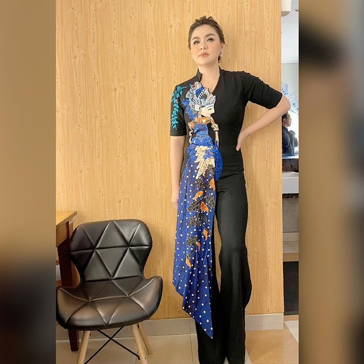 Vicky Shu berhasil menjalani diet dan menurunkan berat badannya sebanyak 28 kg&period; Yuk kita intip potret transformasinya&excl;