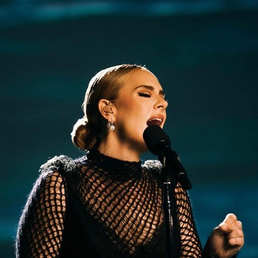 Ini Alasan Adele Libatkan Suara Anaknya di Lagu 'My Little Love'
