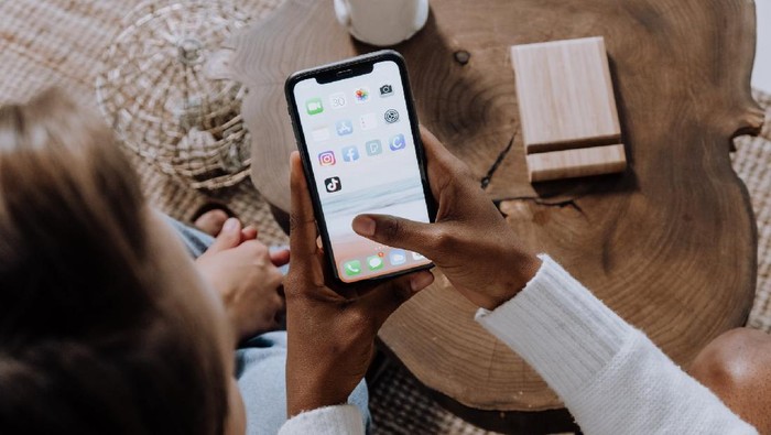 3 Manfaat Utama Fintech dan Perbedaan antara Legal vs Ilegal yang Harus Dipahami 3 Manfaat Utama Fintech dan Perbedaan antara Legal vs Ilegal yang Harus Dipahami