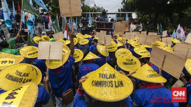 UU Ciptaker inkonstitusional bersyarat karena Mahkamah harus menyeimbangkan antara syarat pembentukan dengan tujuan strategis dibentuknya UU.