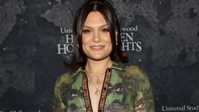 Jessie J Ungkap Alami Keguguran