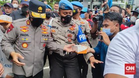 Kapolda Metro Jaya Bertemu Satpam: Saya Mau Belajar Cara Melayani