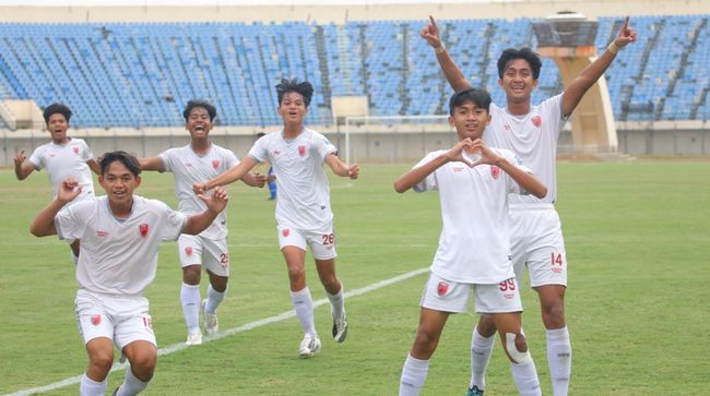 Kalahkan Persib, PSM Makassar Juara Elite Pro Academy PSM Makassar berhasil menjuarai kompetisi usia muda, Elite Pro Academy (EPA) U-16 tahun 2021 setelah mengalahkan Persib Bandung 2-1.