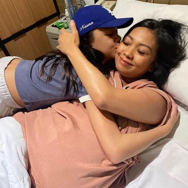 Terpaksa Lahiran secara Caesar, Ternyata Nola B3 Alami Masalah Ini