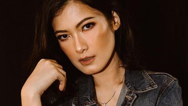 img-title Kamaya Idol Pindah Agama hingga Adipati Dolken Sempat Ingin Jadi OP Warnet