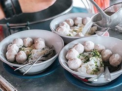 Mantap! 10 Tempat Makan Bakso Legendaris Ini Masih Digemari