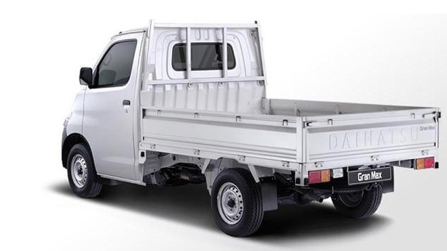 Penjualan Daihatsu Gran Max Tiba-Tiba Terbang, karena MBG?