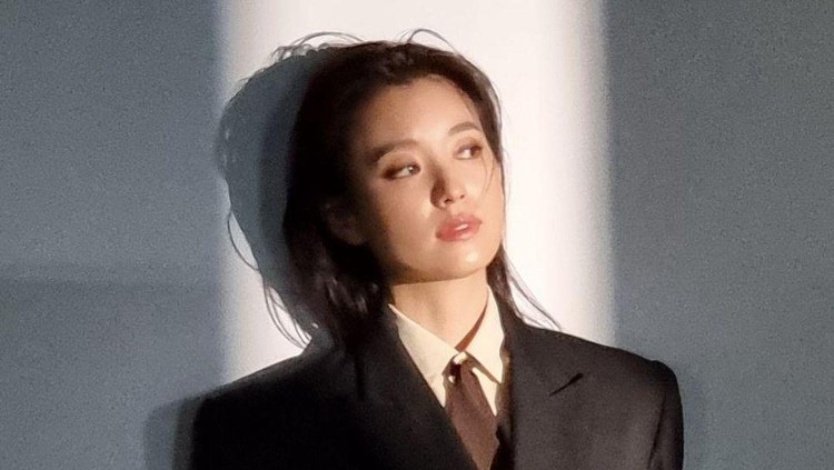 Han Hyo Joo