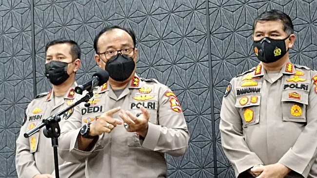 Polri akan menggunakan hasil autopsi pertama dan autopsi ulang jasad Brigadir Nofriansyah Yosua Hutabarat atau Brigadir J sebagai barang bukti di persidangan.