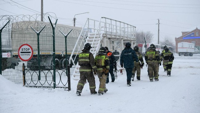 Setidaknya 52 orang tewas dalam kecelakaan di salah satu tambang batu bara di kawasan Siberia, Rusia, pada Kamis (25/11).