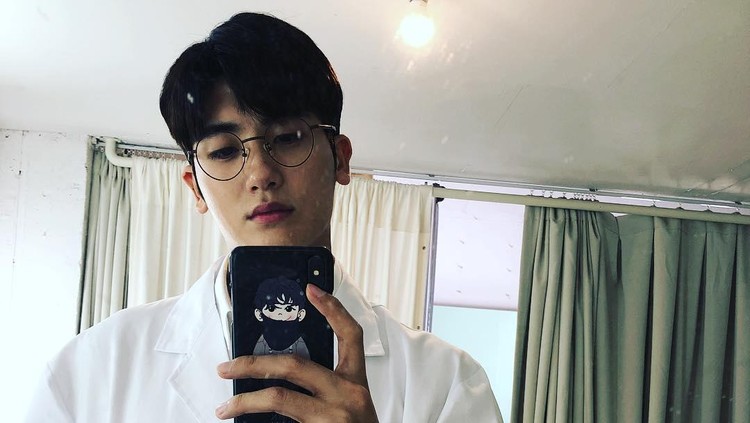 Park Hyung Sik
