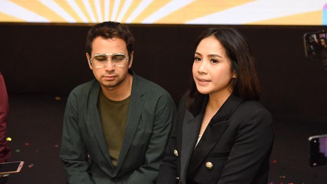Nagita Slavina telah melahirkan anak keduanya bersama Raffi Ahmad di RSIA Bunda Jakarta, Jumat (26/11). Anak kedua mereka berjenis kelamin laki-laki. 