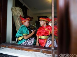 30+ Lirik Lagu Tembang Dolanan Jawa: Jamuran-Suwe Ora Jamu
