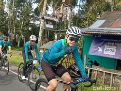 Sensasi Gowes Sepeda di Jalur Keriting Klungkung Bali