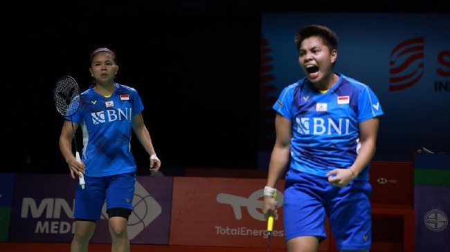 Greysia Polii/Apriyani Rahayu tak mau terbebani target juara Indonesia Open 2021 setelah mereka berhasil memastikan diri lolos ke partai final.