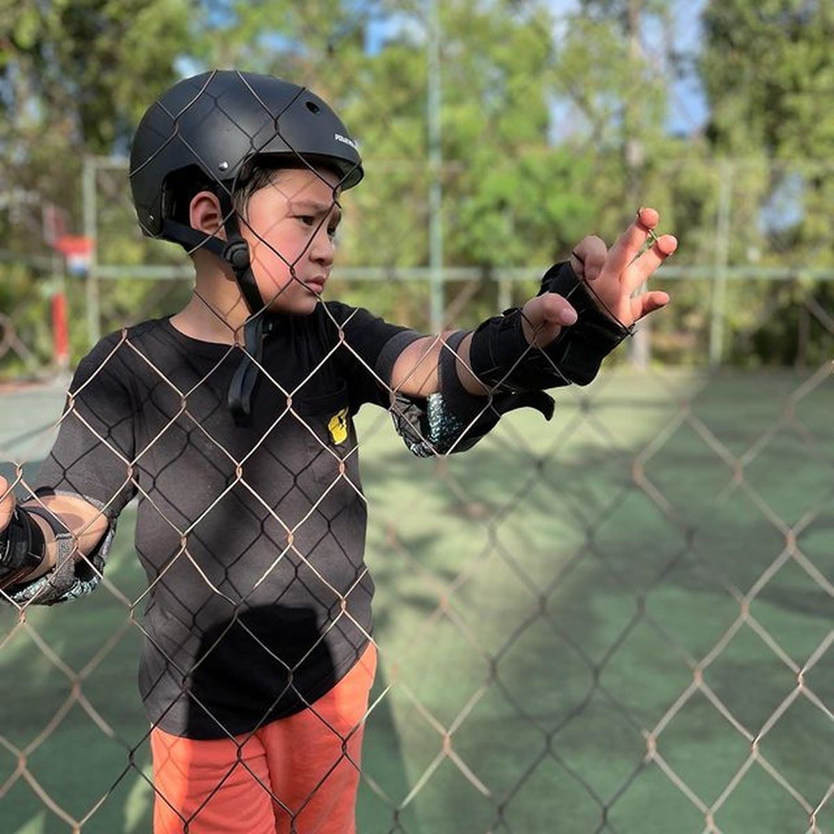 Rafathar resmi menjadi kakak setelah Nagita Slavina telah melahirkan anak keduanya pada Jumat &lpar;26&sol;11&rpar;&period; Yuk intip potret Rafathar&excl;