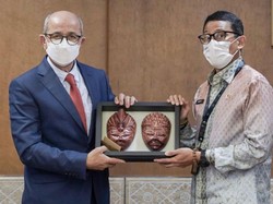 Sandiaga Bertemu Duta Besar Maroko Bahas Ekonomi Kreatif