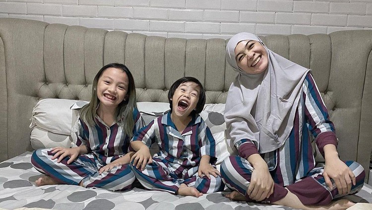 Dian Ayu Lestari Dian Ayu Lestari