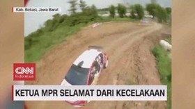 VIDEO: Ketua MPR Selamat Dari Kecelakaan