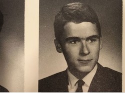 Siasat Ngeri Ted Bundy: Gunakan Ketampanan untuk Koleksi Kepala Wanita