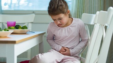 BUNDA BISA MEMBUAT ORALIT SENDIRI DI RUMAH