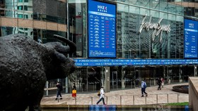 Cari Dana US$547 Juta, Weibo Bakal Melantai di Bursa Saham Hong Kong