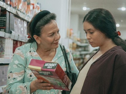 25 Film Indonesia Sedih Terbaru hingga Terbaik dengan Rating Tertinggi, Menguras Air Mata