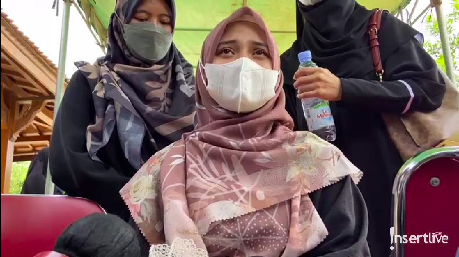 Nadzira Shafa istri Ameer Azzikra