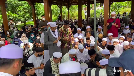 Suasana pemakaman Ameer Azzikra